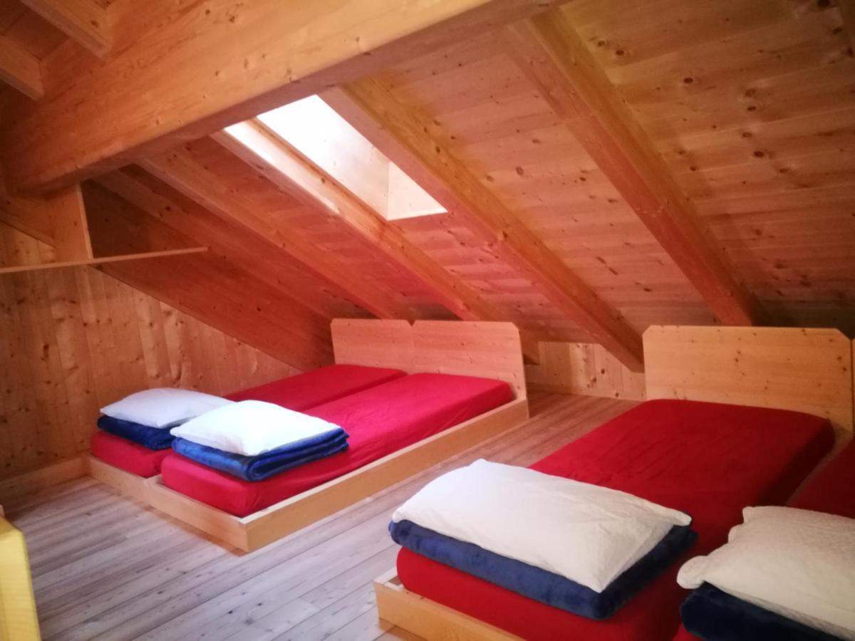 Rifugio Stella Alpina Spiz Piaz Per Escursionisti Hotel Pozza di Fassa Luaran gambar